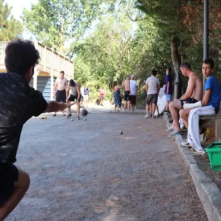 Mobil-home Avec Terrasse Pour 6 Personnes - Api-1-52-386 Kamp alanı