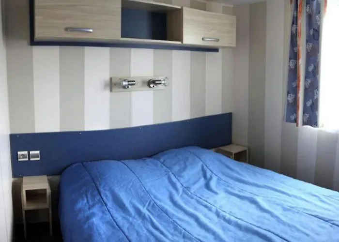 Mobil-home Avec Terrasse Pour 6 Personnes - Api-1-52-386 Kamp alanı *