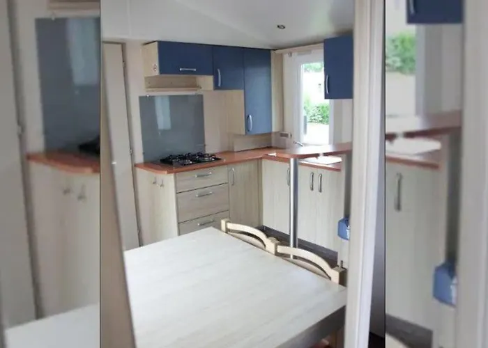 Mobil-home Avec Terrasse Pour 6 Personnes - Api-1-52-386 Kamp alanı