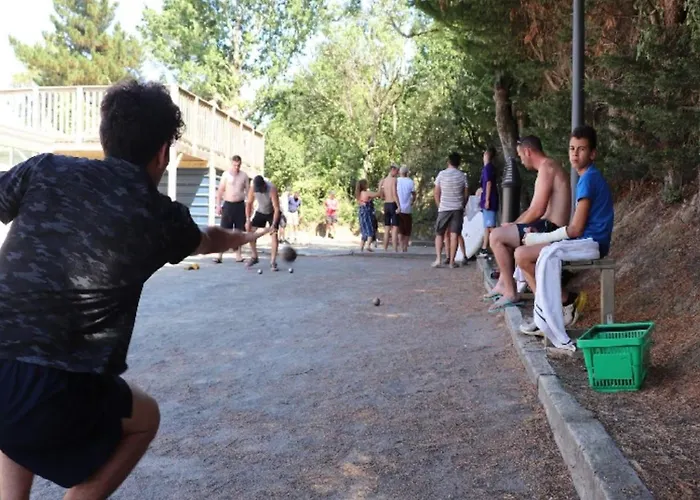 Mobil-home Avec Terrasse Pour 6 Personnes - Api-1-52-386 Kamp alanı