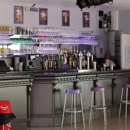 Mobil-home Avec Terrasse Pour 6 Personnes - Api-1-52-386 Бретиньоль-сюр-Мер