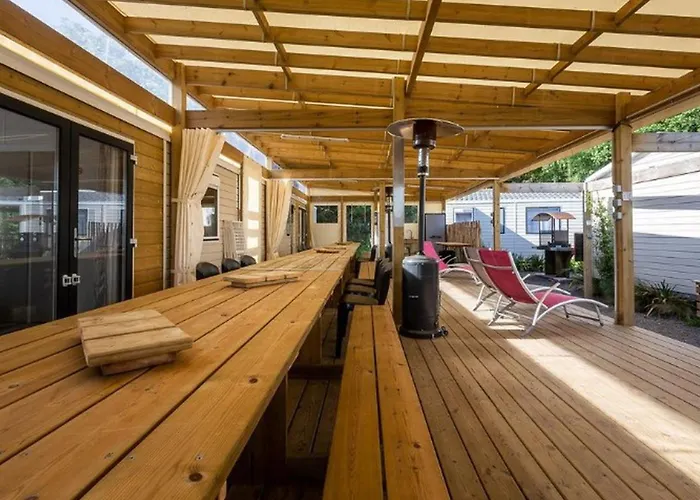 Campsite Mobil-home Avec Terrasse Pour 6 Personnes - Api-1-52-386 Bretignolles-sur-Mer